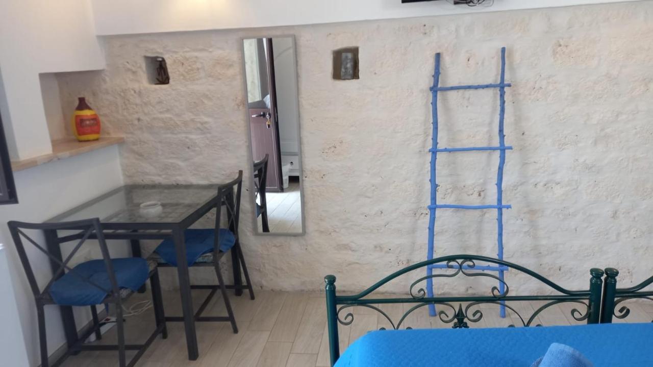 Casa Bianca ALME Hotel Ceglie Messapica Bagian luar foto