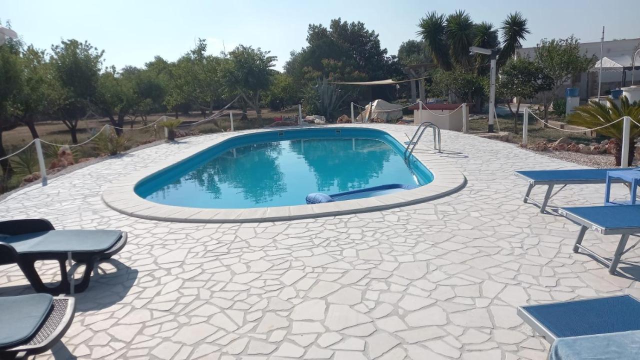 Casa Bianca ALME Hotel Ceglie Messapica Bagian luar foto