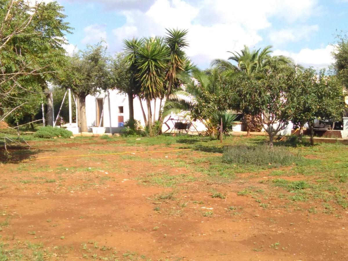 Casa Bianca ALME Hotel Ceglie Messapica Bagian luar foto